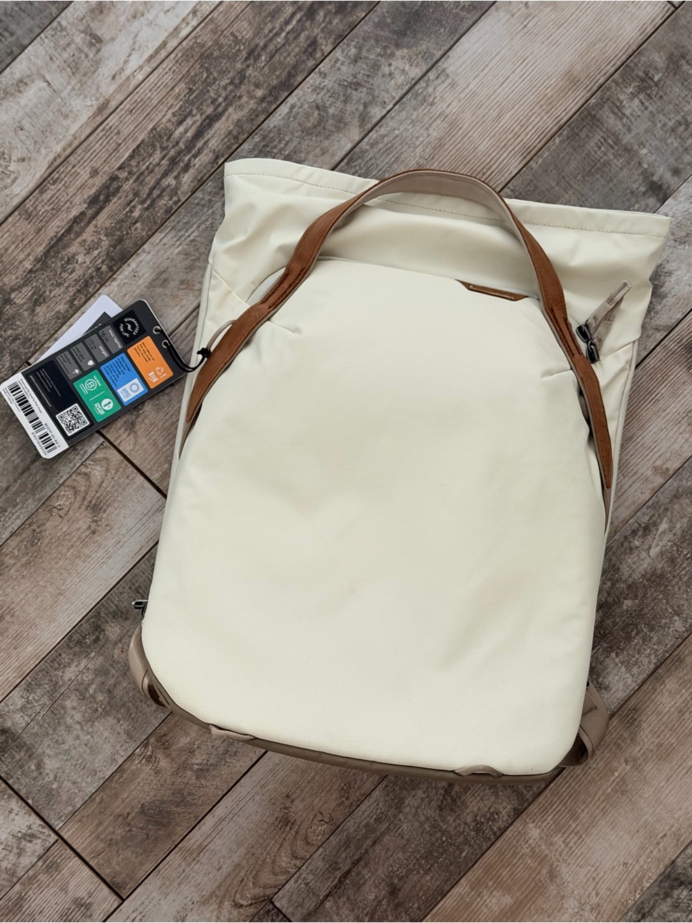 Peak Design V2 Everyday Totepack 20L modular backpack